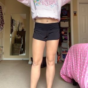 LULULEMON BLACK RUNNING SHORTS!!